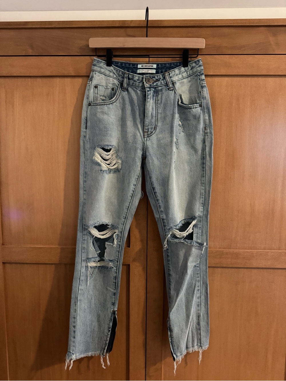 One Teaspoon High Waist Freebirds Distressed Skinny Jeans – Size 28